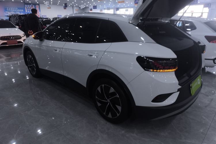 Used Volkswagen ID.4 CROZZ 2025 Pure Edition