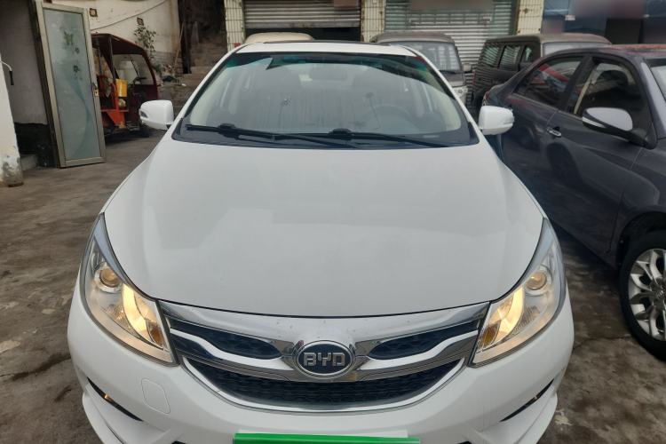 Used BYD Surui 2015 Revised Version 1.5L Manual Luxury Edition