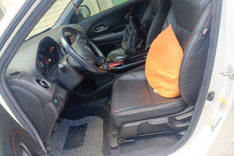 Used Honda XR-V 2015 1.8L VTi CVT Luxury Edition
