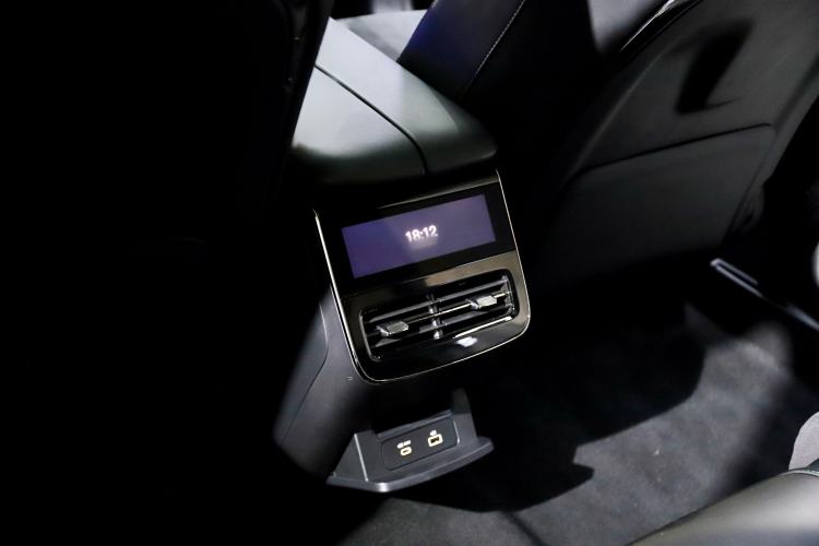 Used VOYAH FREE 2025 318 318 km Rear-Drive Touring Edition
