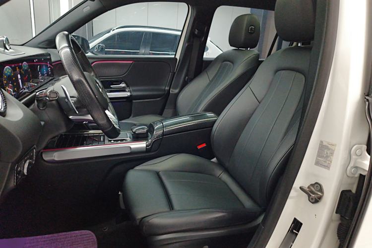 Used Mercedes-Benz GLB 2022 Updated GLB 200 Fashion Edition
