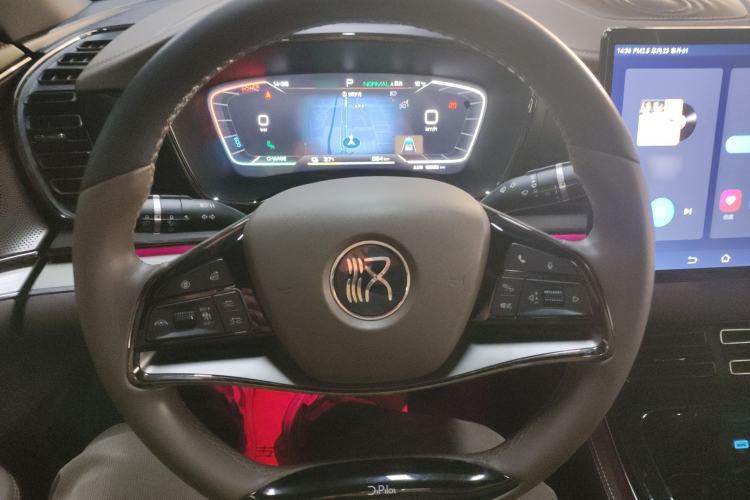 Used BYD Han 2023 EV Champion Edition 605KM Front-Drive Premium Model