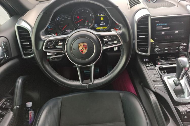 Used Porsche Cayenne 2016 Cayenne Platinum Edition 3.0T
