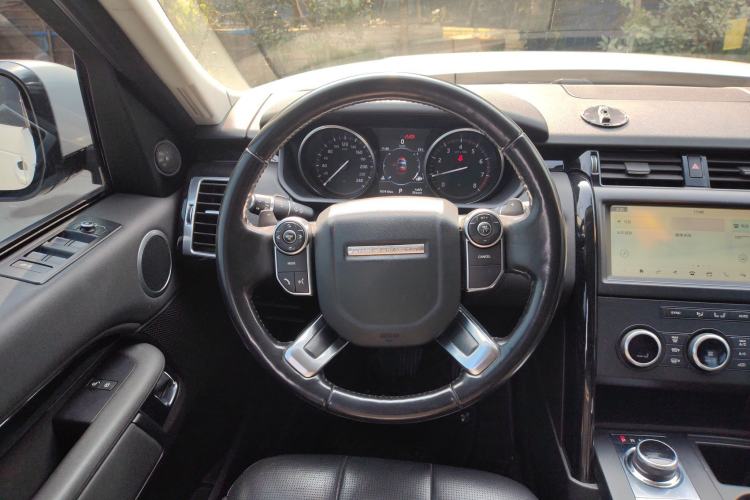 Used Land Rover Discovery 2017 3.0 SC V6 SE