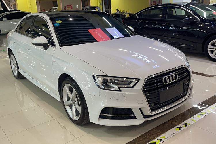 Used Audi A3 2017 Limousine 35 TFSI Fashion Model
