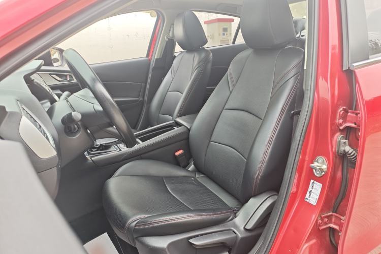 Used Mazda Mazda 3 Axela 2017 Sedan 1.5L Automatic Luxury Model Emission Standard China V
