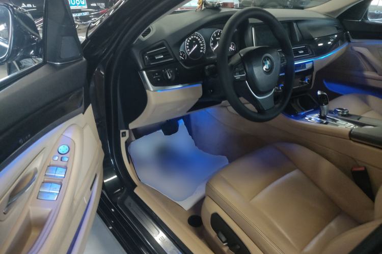 Used BMW 5 Series 2014 525Li Luxury Design Package
