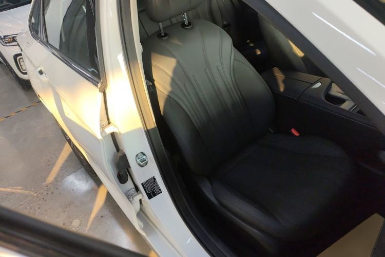 Used Chery Fengyun A8 2024 127 ZHU FENG Version
