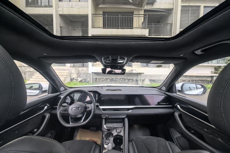 Used Geely Auto Monjaro L 2024 2.0TD High-Power Automatic Two-Wheel Drive Skyline Edition
