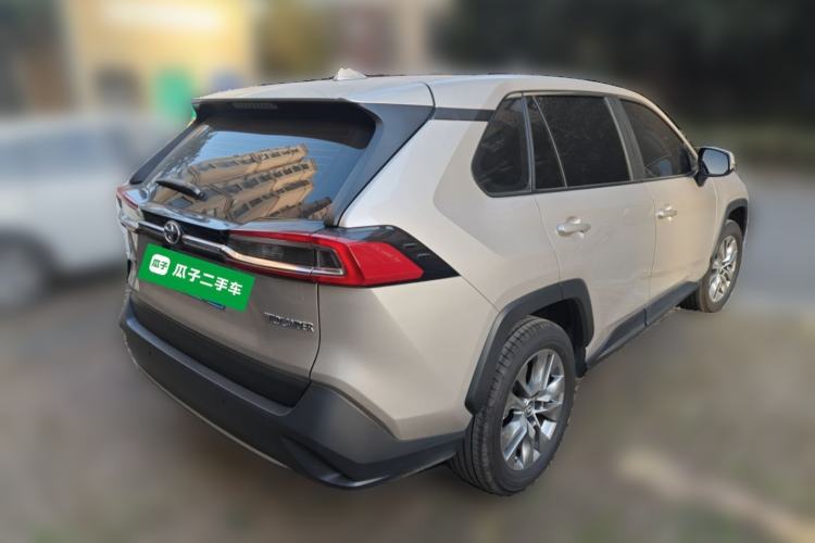 Used Toyota Wildlander 2024 2.0L CVT Two-Wheel Drive Leading Edition