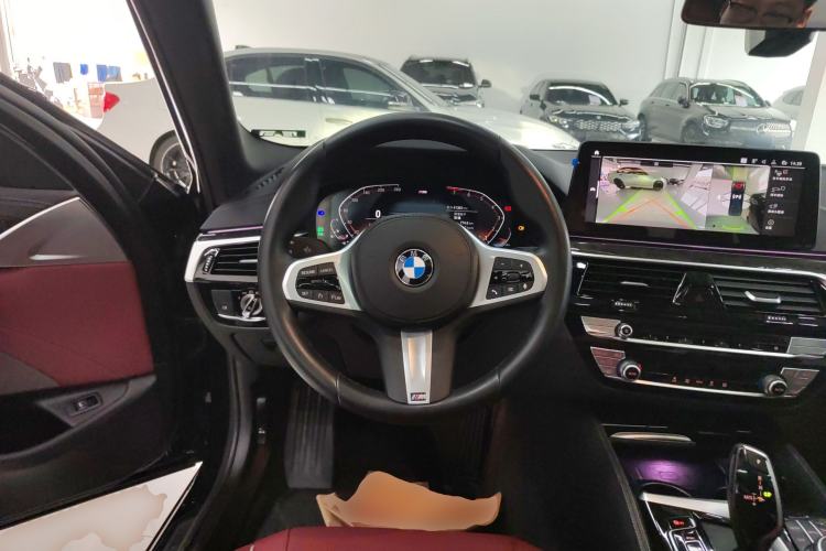 Used BMW 5 Series 2022 Restyled 525Li M Sport Package
