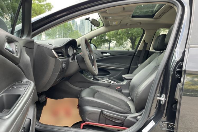 Used Buick Verano 2017 Sedan 20T Dual-Clutch Leading Model
