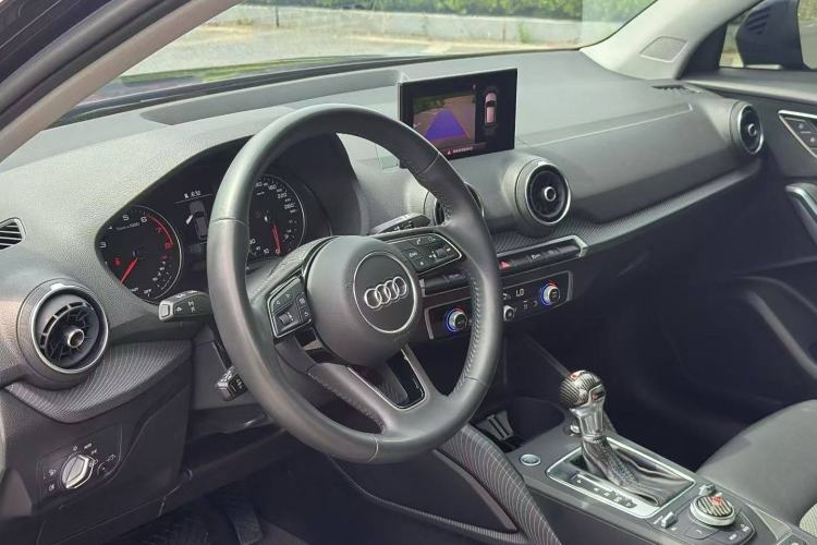 Used Audi Q2L 2021 35 TFSI Fashionable and Elegant Model
