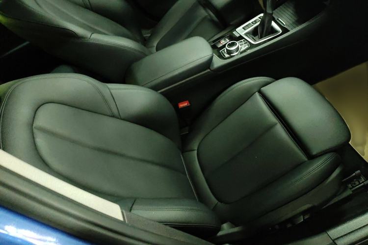 Used BMW 1 Series 2017 118i Design Package Model
