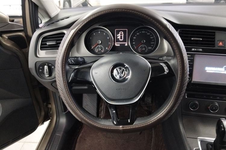 Used Volkswagen Golf 2014 1.6L Automatic Comfort Model
