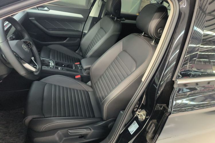 Used Volkswagen Magotan 2023 2 Million Units Limited-Edition 280TSI DSG Comfort Version