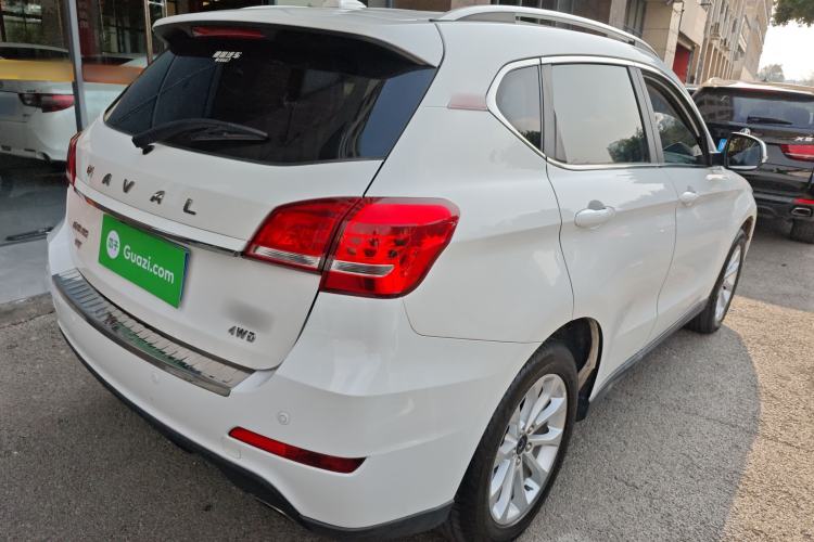 Used Haval H2 2017 Red-Label 1.5T Manual 4x4 Luxury Model
