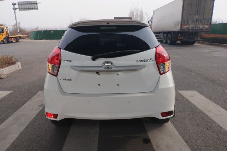 Used Toyota YARiS L 2015 1.5E Automatic Charm Edition