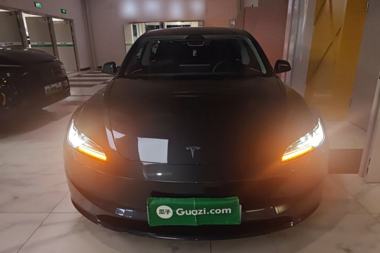 Used Tesla Model 3 2023 Rear-Wheel-Drive Version