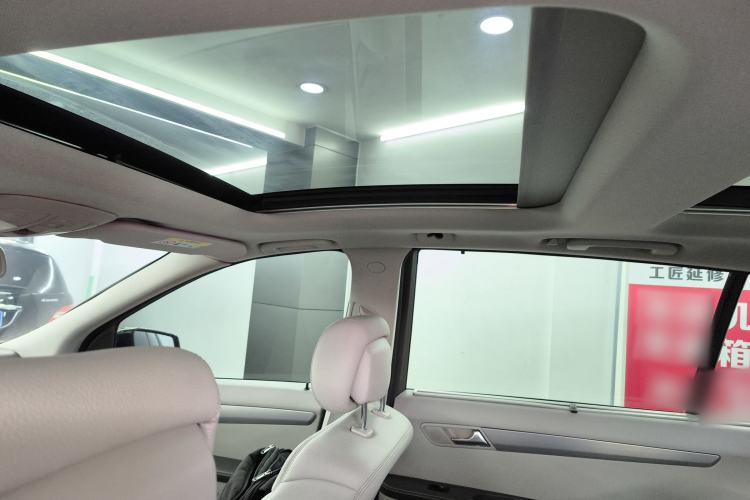 Used Mercedes-Benz R-Class 2014 R 320 4MATIC Business Model