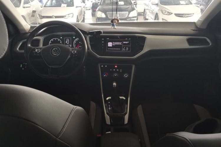 Used Volkswagen T-ROC 2021 280TSI DSG Two-Wheel Drive Elite Connect Edition
