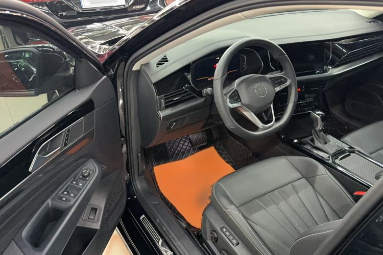 Used Volkswagen Passat 2025 Outstanding Model 380TSI Starry Dragon Edition
