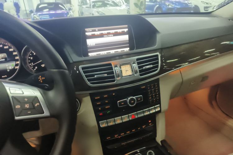 Used Mercedes-Benz E-Class 2014 E 300 L
