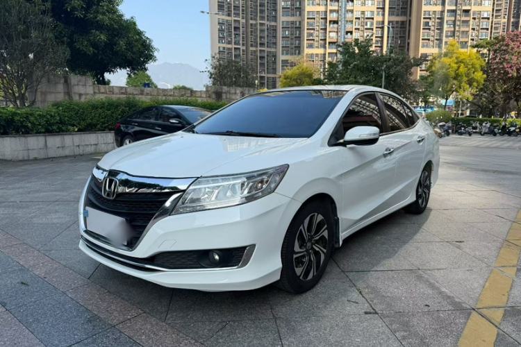 Used Honda Crider 2016 1.8L CVT Luxury Edition
