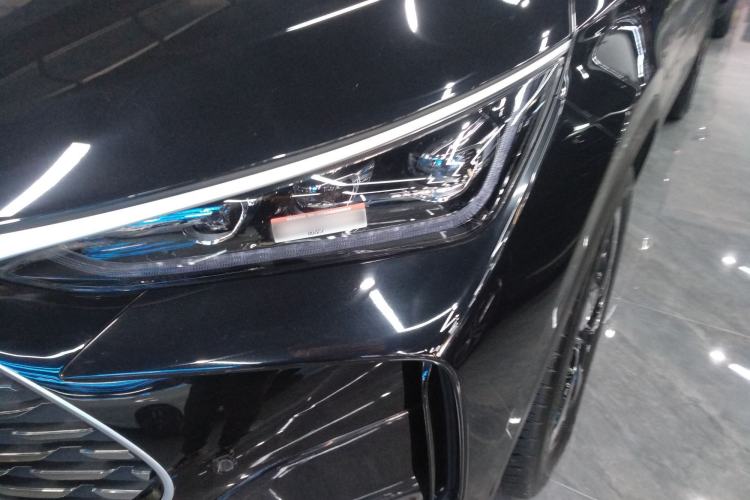Used BYD Tang New Energy 2024 DM-i Glory Edition 112KM Prestige Model
