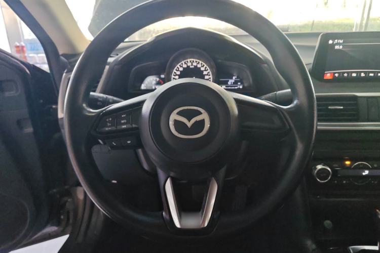 Used Mazda Mazda 3 Axela 2017 Sedan 1.5L Automatic Luxury Model Emission Standard China V
