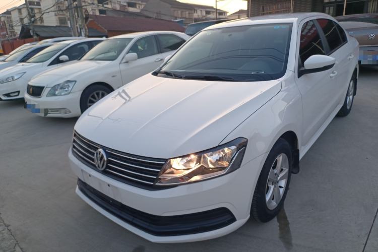 Used Volkswagen Lavida 2015 1.6L Automatic Fashion Edition
