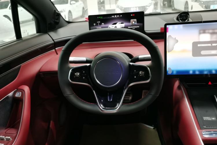 Used Hima Luxeed S7 2024 Pro Model
