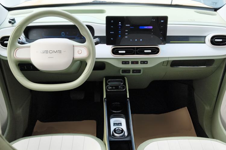 Used  Panda 2025 210km Panda Rider
