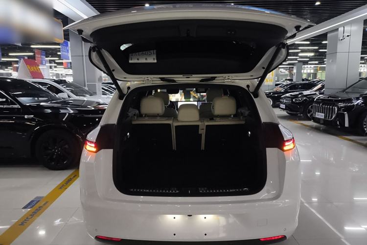 Used Li Auto L7 2023 Max model
