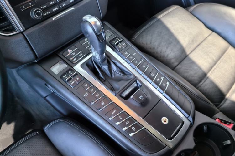 Used Porsche Macan 2017 Macan S 3.0T
