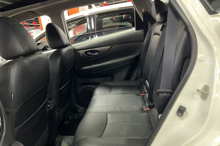 Used Nissan X-Trail 2014 2.0L CVT Comfort Edition 2WD
