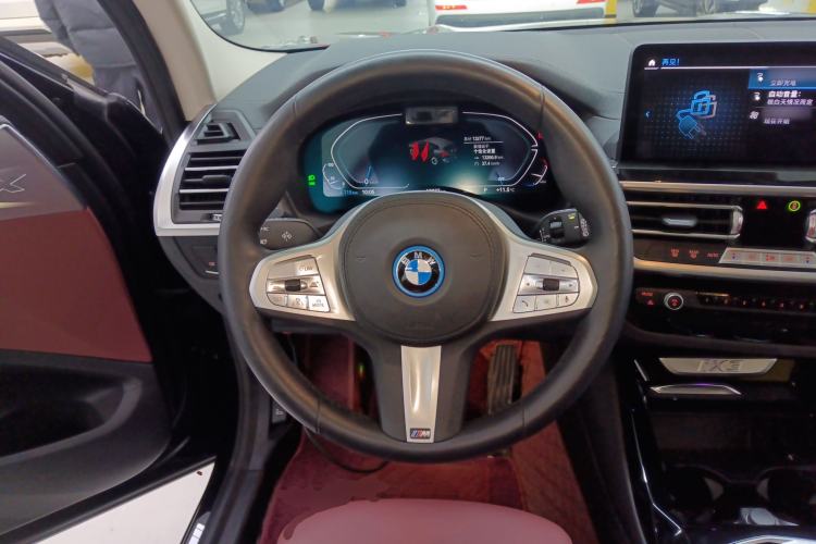 Used BMW iX3 2024 Leading Model