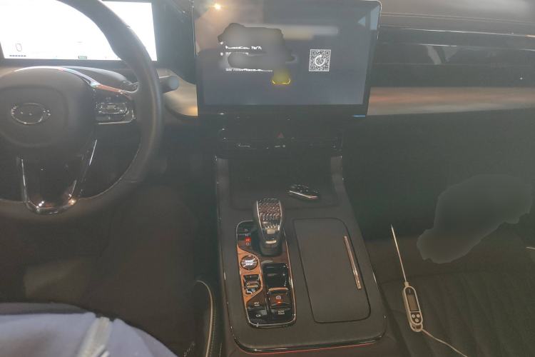 Used GAC Trumpchi GS8 2022 Double-Energy Series 2.0TM Four-Wheel Drive Premium Edition (7 Seats)
