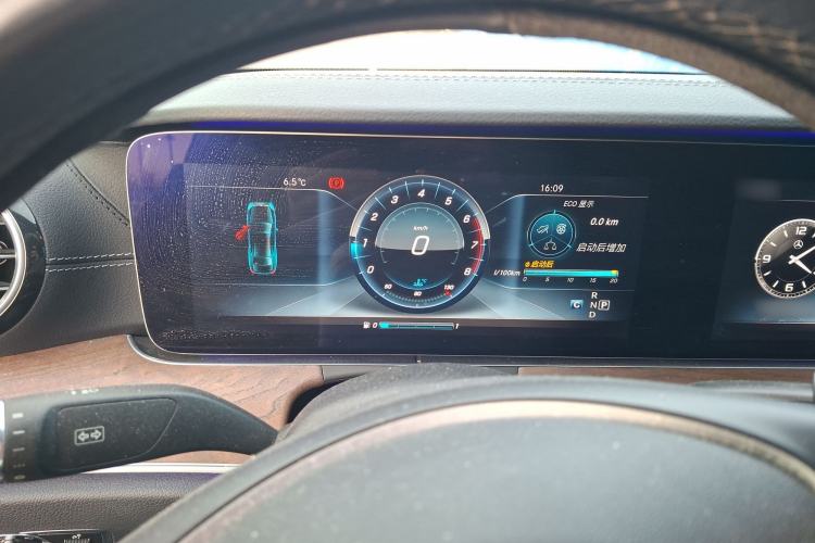 Used Mercedes-Benz E-Class 2016 E 200 L
