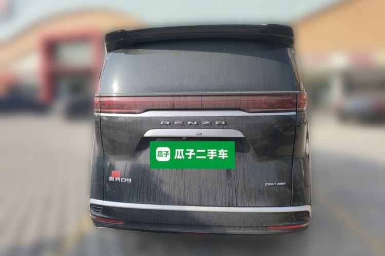 Used Denza D9 2022 DM-i 970 Four-Wheel Drive Flagship Model
