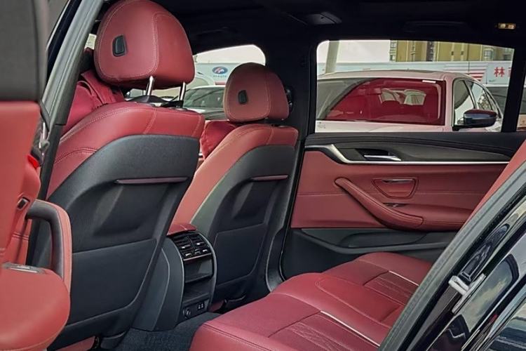 Used BMW 5 Series 2022 530Li Leading Model M Sport Package
