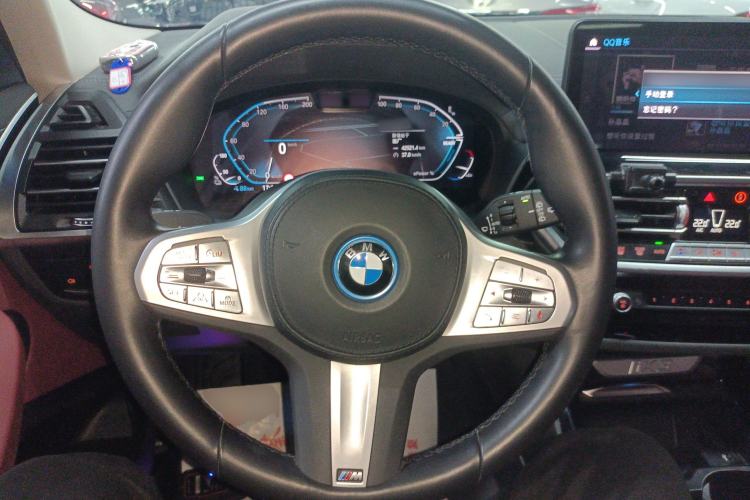 Used BMW iX3 2023 Leading Model
