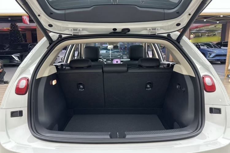 Used  firefly 2025 Illuminated Edition