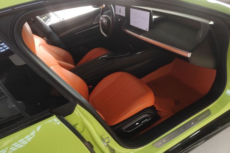 Used XPeng P7 2022 670E+ Pengyi Edition
