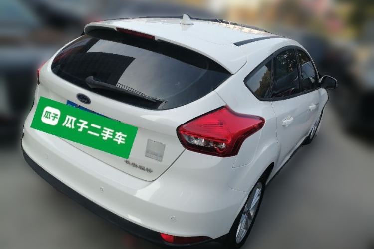 Used Ford Focus 2018 Hatchback Classic 1.6L Automatic Trendy SmartDrive Edition