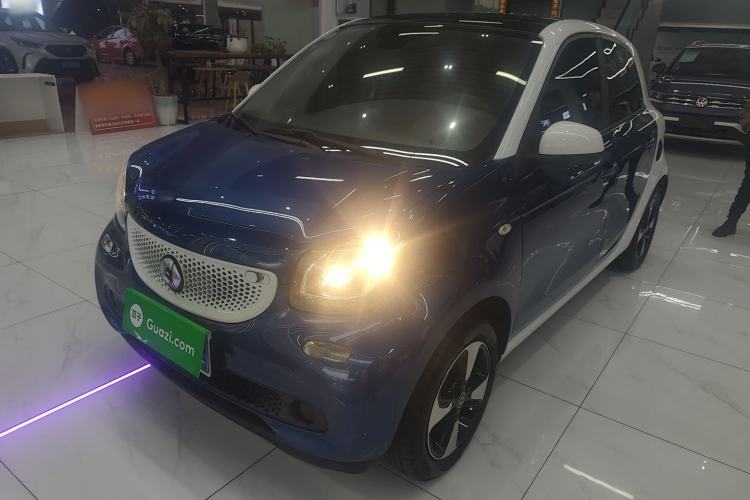 Used smart forfour 2018 1.0L 52kW Passion Edition