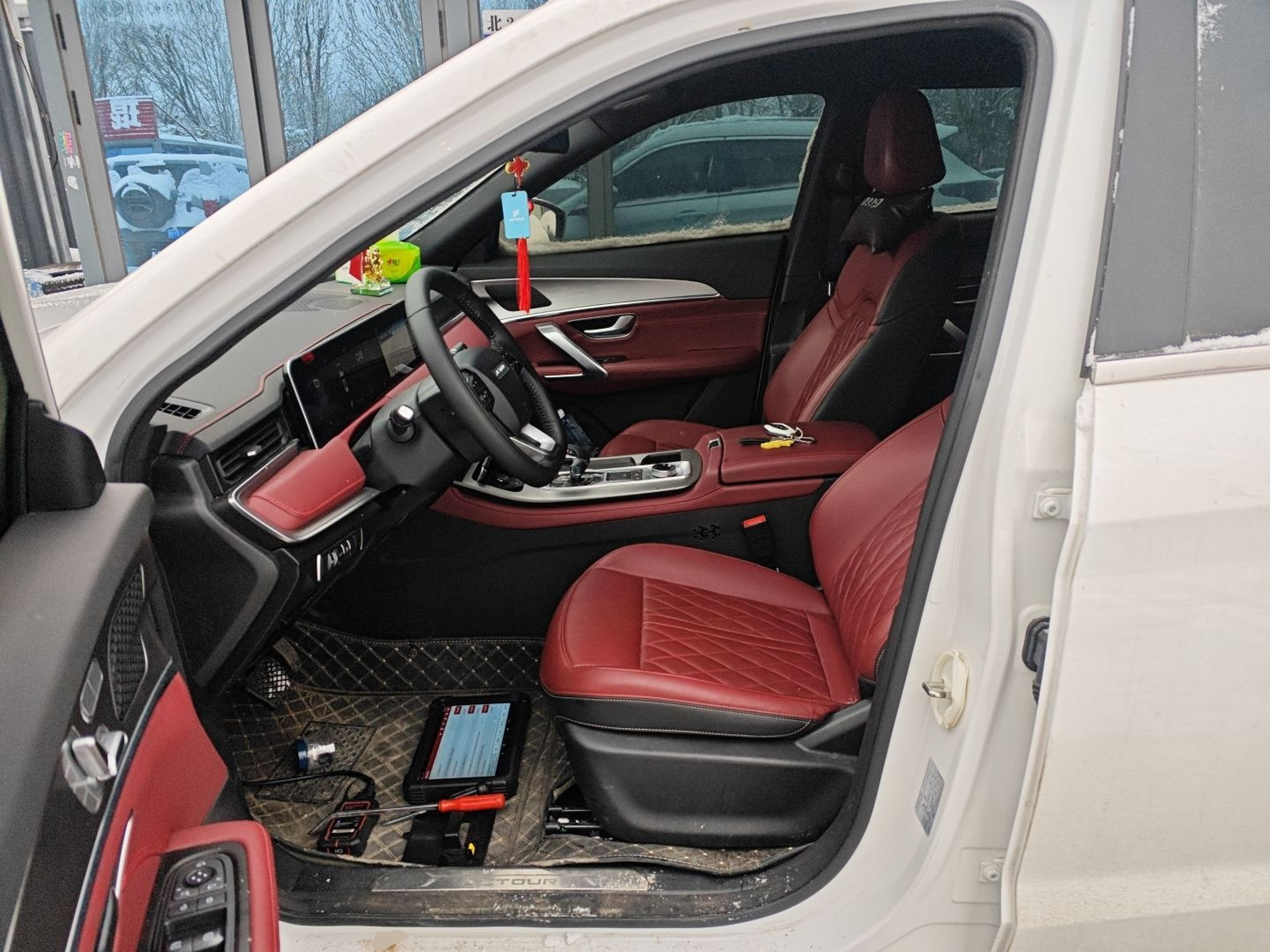 Переднее сиденье в автомобиле