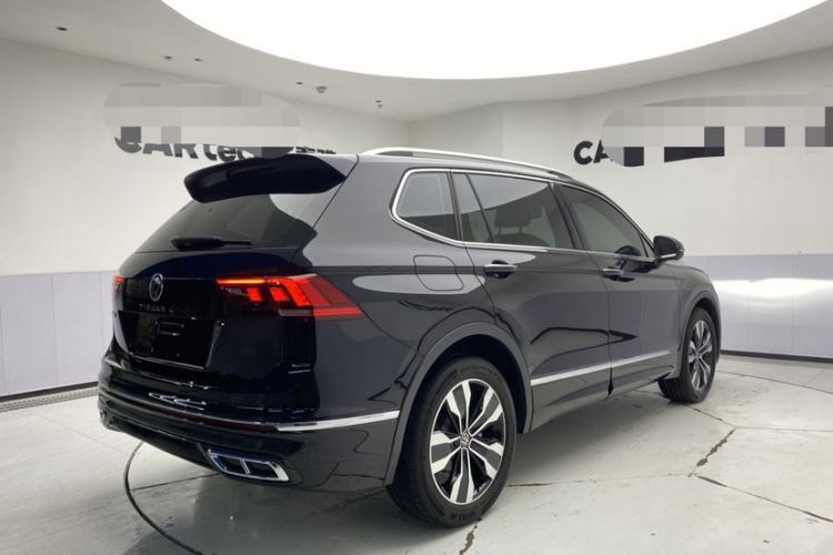 Used Volkswagen Tiguan L 2024 Outstanding Model 330TSI Automatic Two-Wheel Drive R-Line Dragon Glory Edition
