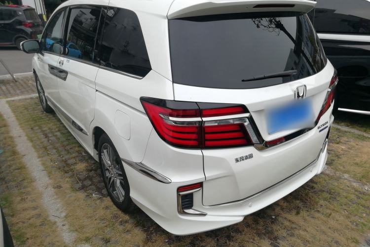 Used Honda Elysion 2019 2.0L Hybrid Supreme Edition
