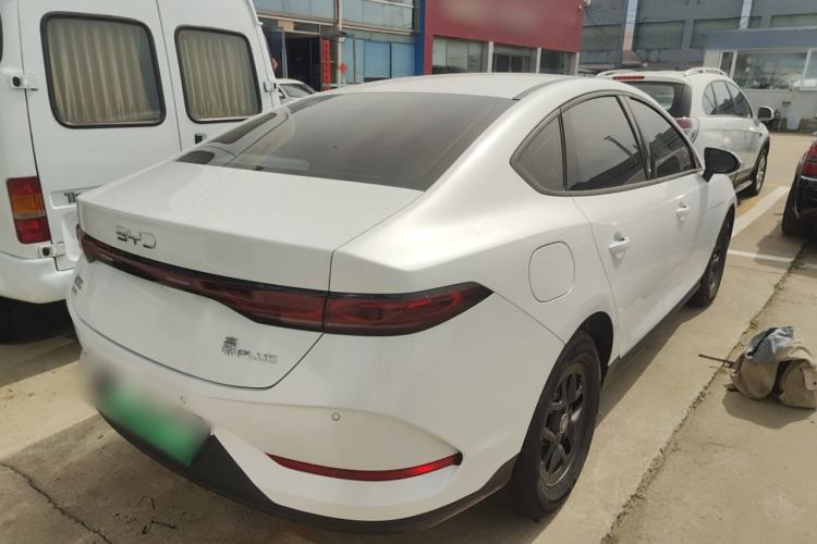 Used BYD Qin PLUS 2025 DM-i Smart Drive 55KM Leading Model
